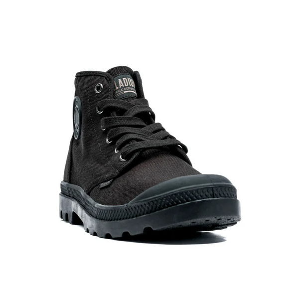 Pampa Hi Boot in Black from Palladium – MooShoes display picture 2