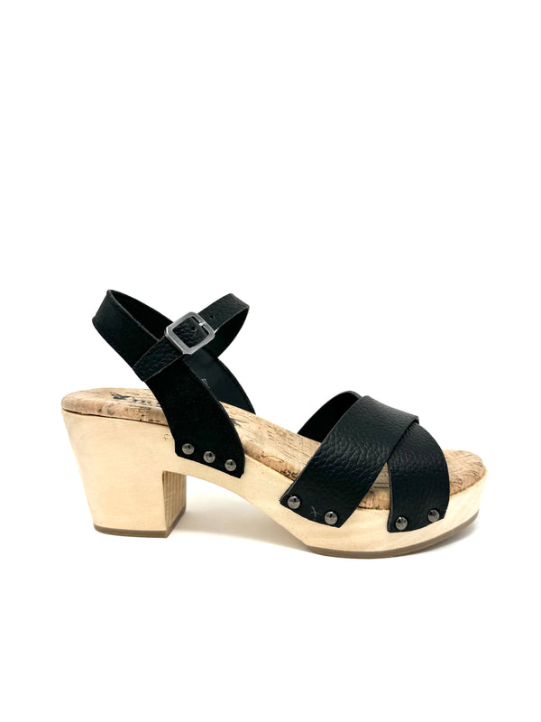 Clogs