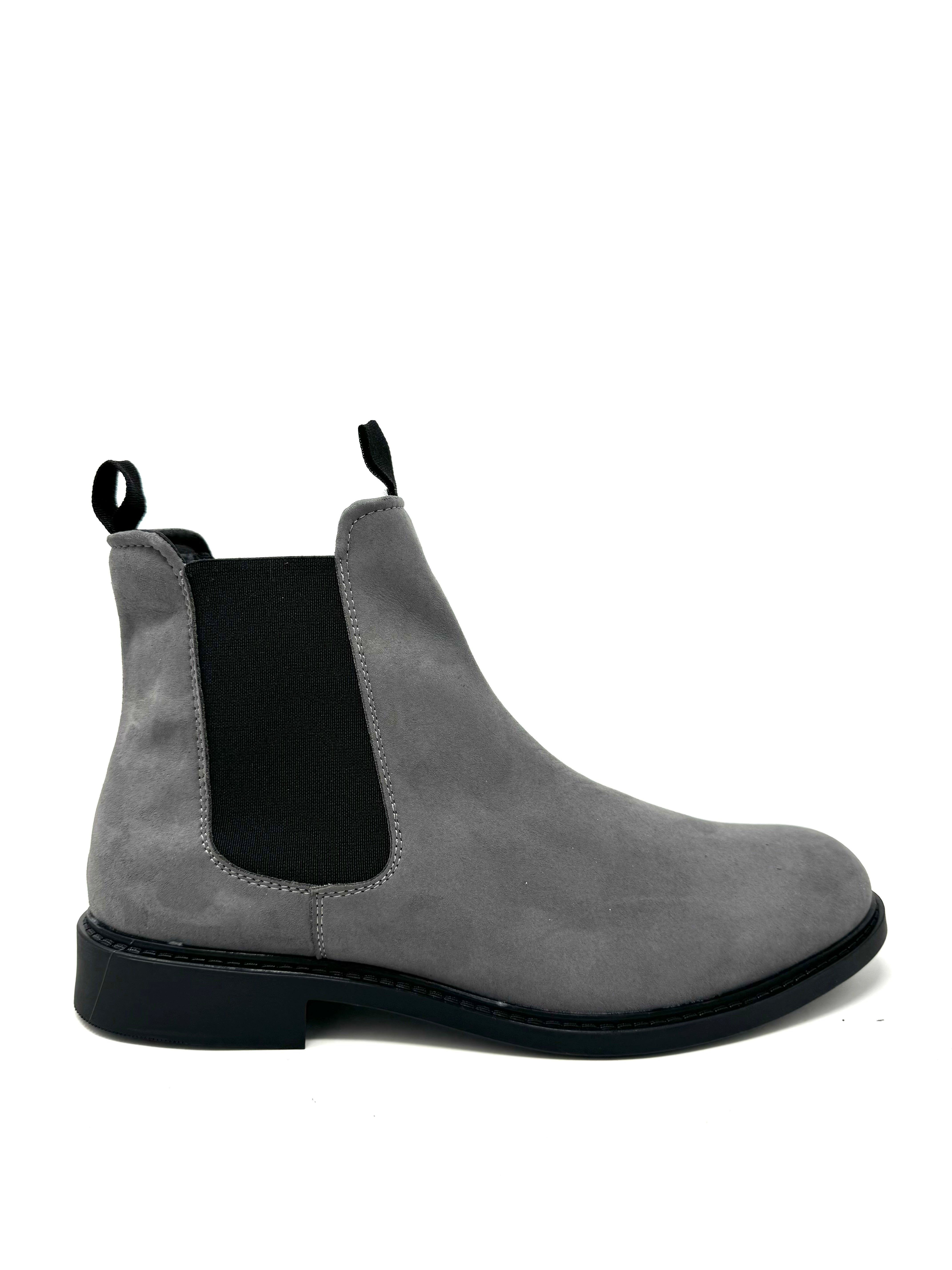 Novacas Bruce Chelsea Boot in Grey Suede from Novacas – MooShoes