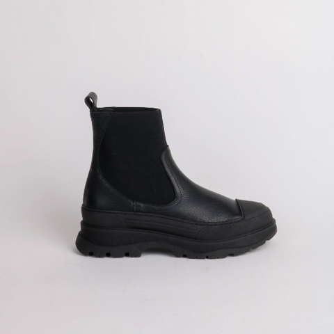 Court Lug Sole Platform Boot in Black from Intentionally Blank