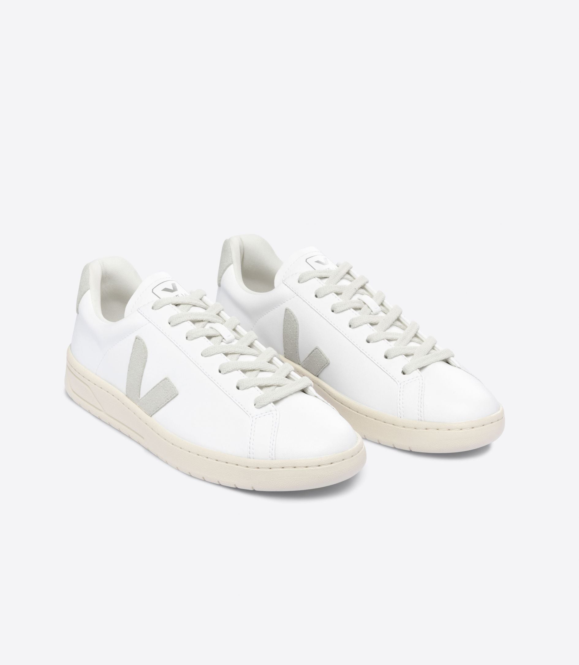 Urca CWL in White Natural from Veja – MooShoes