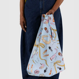 Standard BAGGU in GRWM