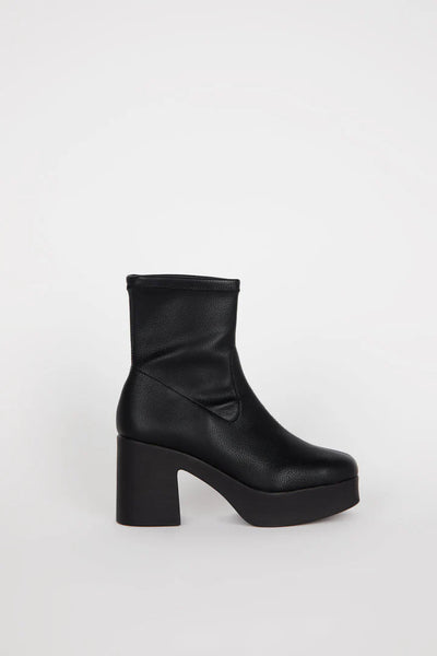Marlowe Boot in Black from Intentionally Blank