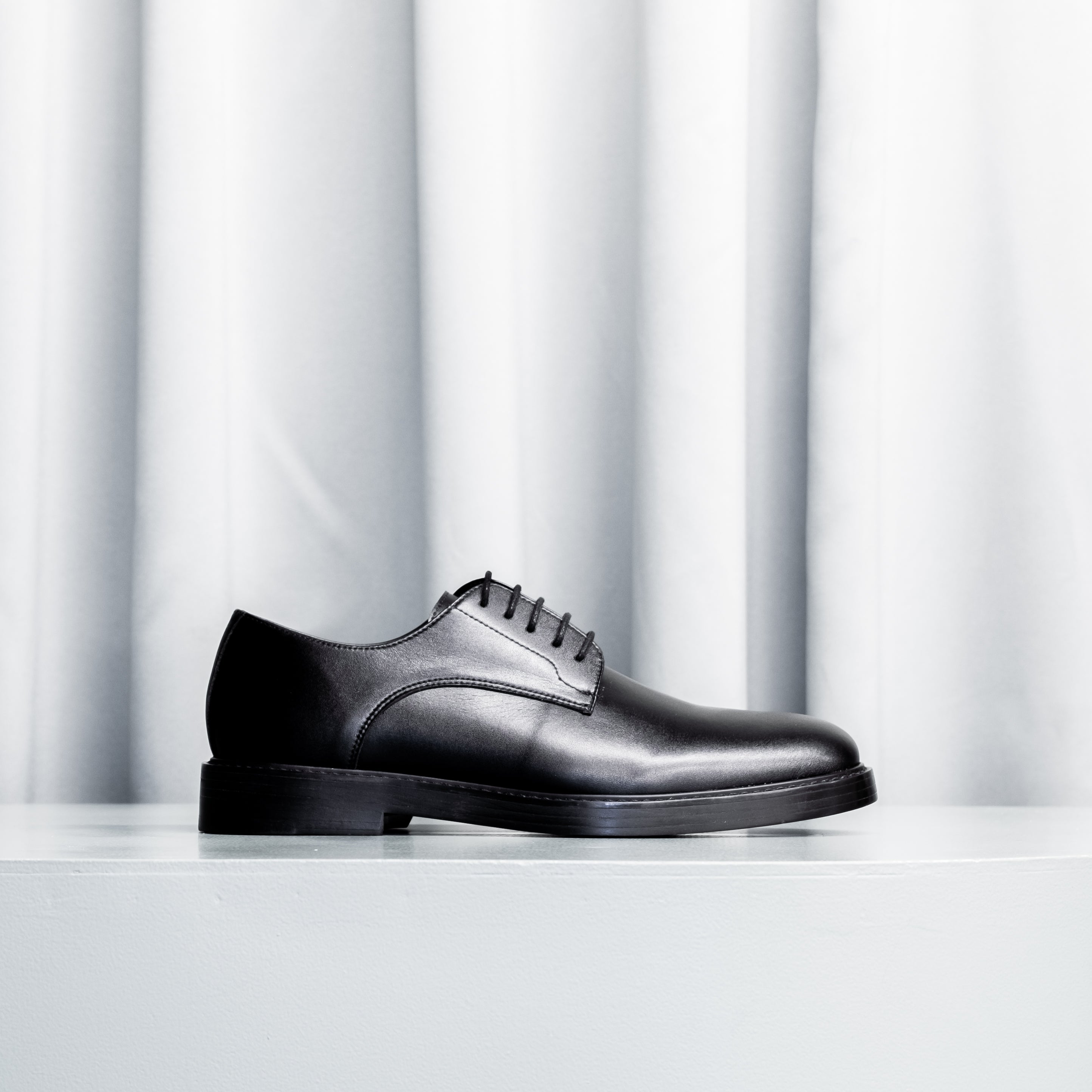 Olof Derby in Black from Green Laces – MooShoes