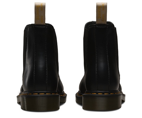 2976 Vegan Chelsea Boot in Black from Dr. Martens MooShoes