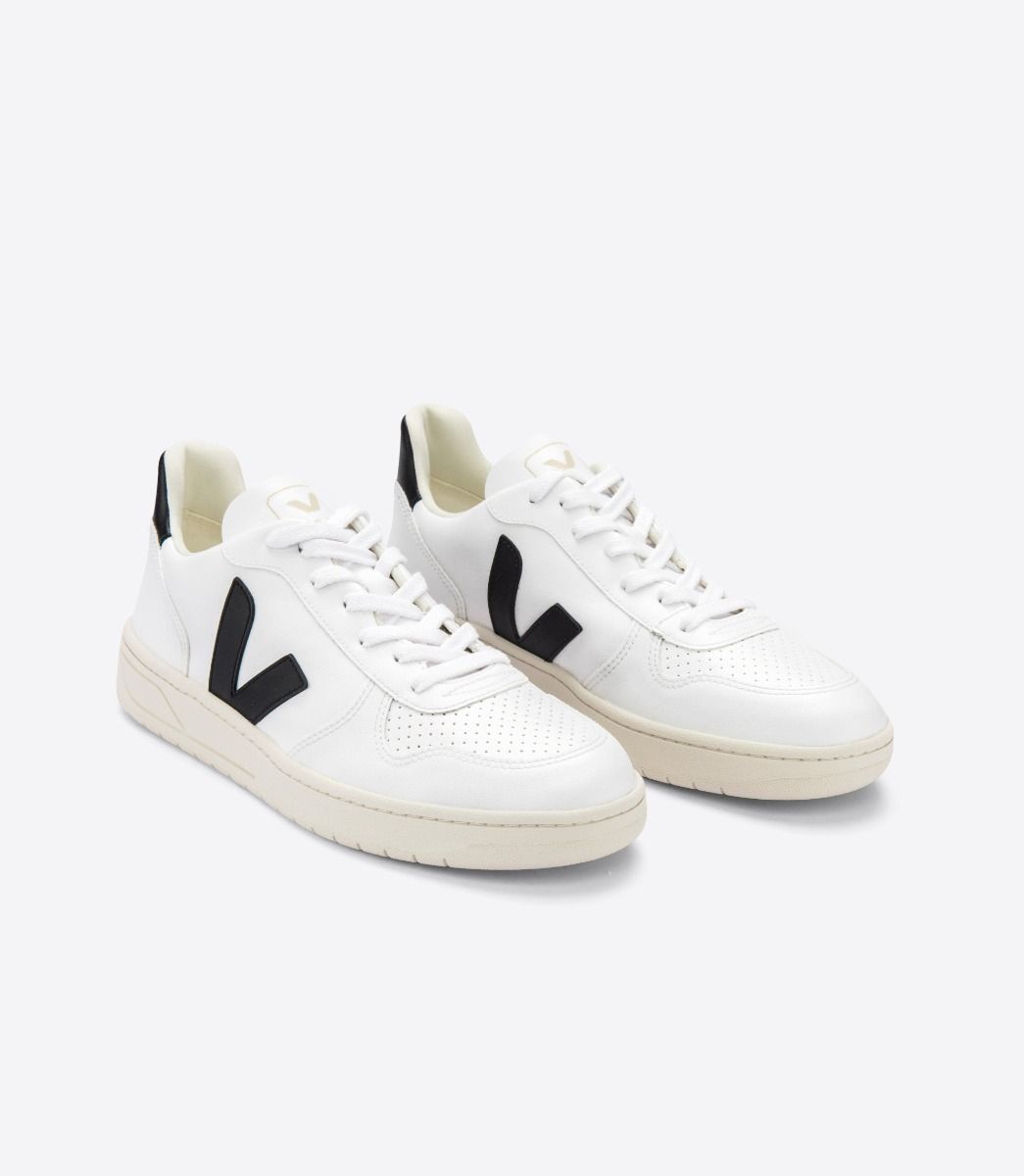 スニーカー VEJA 'V-10' sneakers White V-10 Sneaker in White Black from Veja – MooShoes